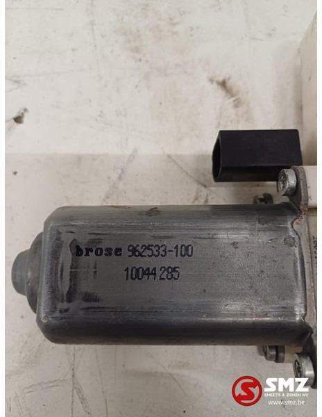 Mercedes-Benz Occ raammechanisme rechts Mercedes - Door and parts for Truck: picture 3 Mercedes-Benz Occ raammechanisme rechts Mercedes - Door and parts for Truck: picture 3