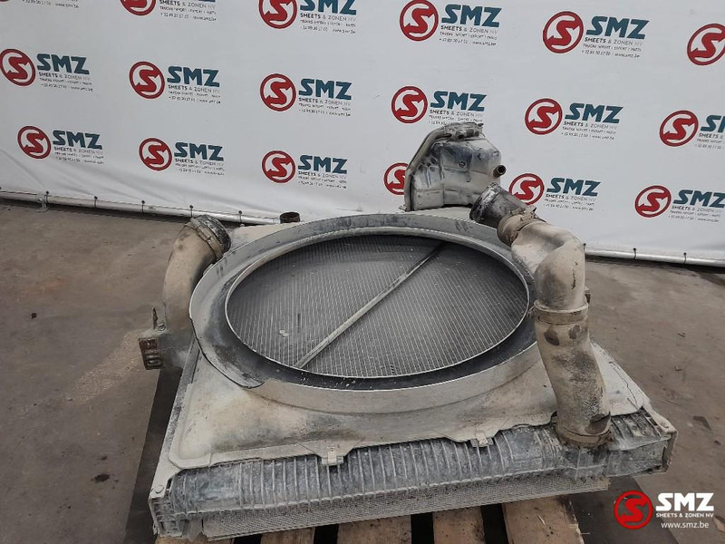 Mercedes-Benz Occ radiator + intercooler + koelvloeistofreservoi - Radiator for Truck: picture 2 Mercedes-Benz Occ radiator + intercooler + koelvloeistofreservoi - Radiator for Truck: picture 2