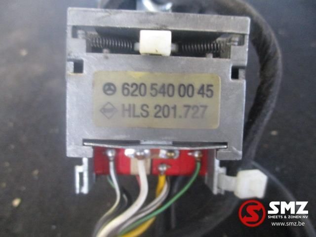 Mercedes-Benz Occ stuurschakelaar 620 540 00 45 mercedes sk - Steering column switch for Truck: picture 4 Mercedes-Benz Occ stuurschakelaar 620 540 00 45 mercedes sk - Steering column switch for Truck: picture 4