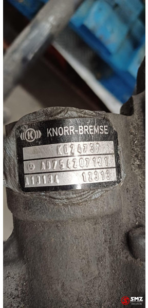 Mercedes-Benz Occ vooras VL3/23DC-5.3 + set bladveren vooras Mer - Steering for Truck: picture 5 Mercedes-Benz Occ vooras VL3/23DC-5.3 + set bladveren vooras Mer - Steering for Truck: picture 5