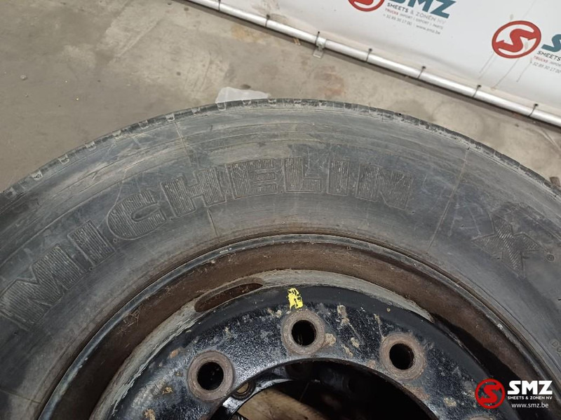 Michelin Occ vrachtwagenband 315/80R22.5 156/150L Michelin - Tire for Truck: picture 2 Michelin Occ vrachtwagenband 315/80R22.5 156/150L Michelin - Tire for Truck: picture 2