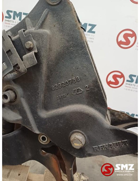 Renault Occ cabinestabilisatorstang + beugels Renault - Steering for Truck: picture 5 Renault Occ cabinestabilisatorstang + beugels Renault - Steering for Truck: picture 5