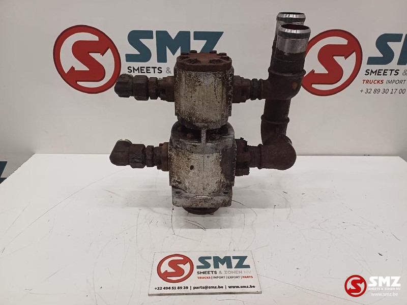 Renault Occ hydraulische pomp Renault - Hydraulic pump for Truck: picture 4 Renault Occ hydraulische pomp Renault - Hydraulic pump for Truck: picture 4