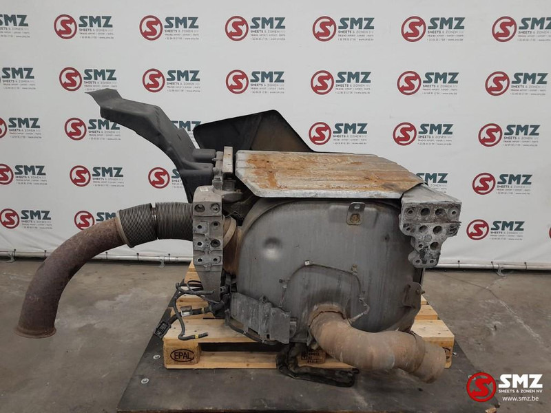 Renault Occ katalysator Euro 6 Renault - Catalytic converter for Truck: picture 1 Renault Occ katalysator Euro 6 Renault - Catalytic converter for Truck: picture 1