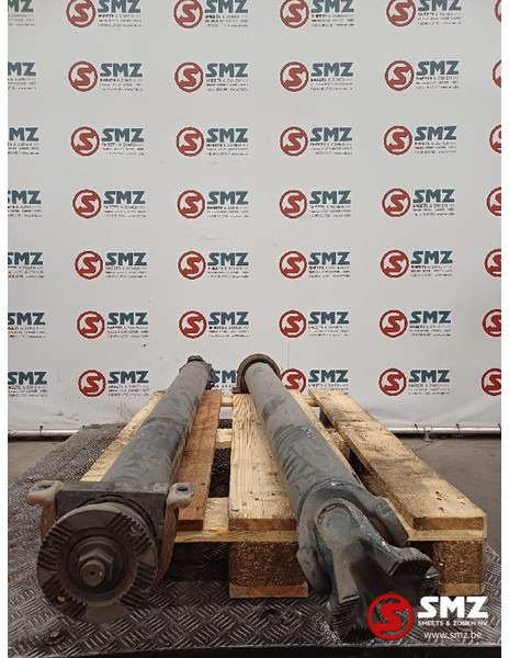 Renault Occ set cardanassen Renault - Drive shaft for Truck: picture 1 Renault Occ set cardanassen Renault - Drive shaft for Truck: picture 1