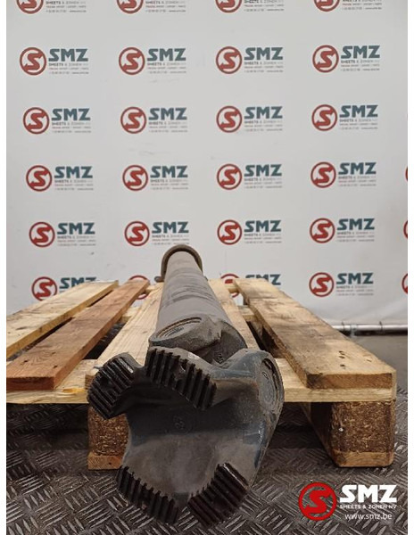 Renault Occ set cardanassen Renault - Drive shaft for Truck: picture 4 Renault Occ set cardanassen Renault - Drive shaft for Truck: picture 4