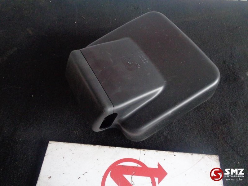 Renault Occ spiegel voorkant cabine 020042 - Rear view mirror for Truck: picture 2 Renault Occ spiegel voorkant cabine 020042 - Rear view mirror for Truck: picture 2