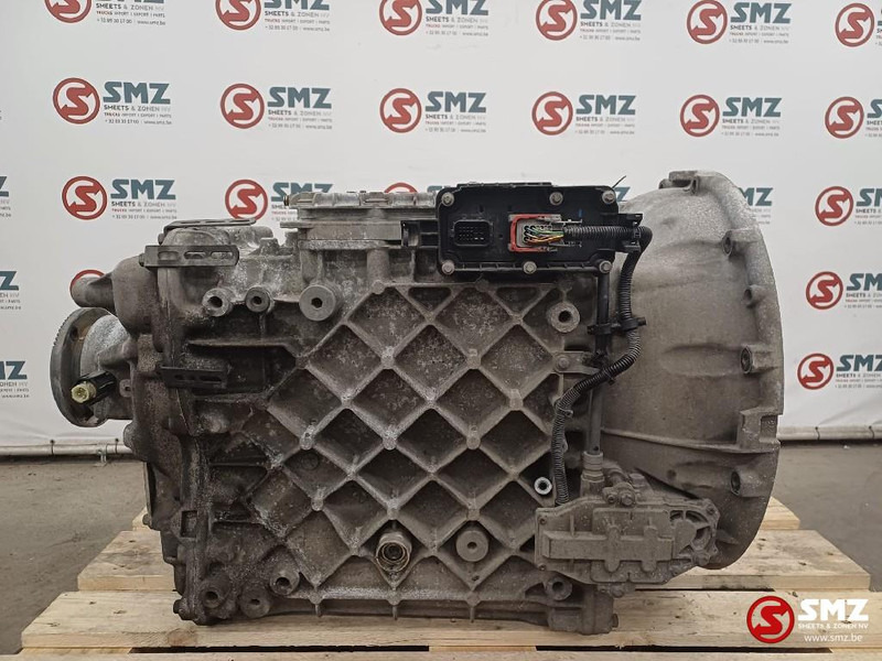 Renault Occ versnellingsbak AT2612F Renault - Gearbox for Truck: picture 1 Renault Occ versnellingsbak AT2612F Renault - Gearbox for Truck: picture 1
