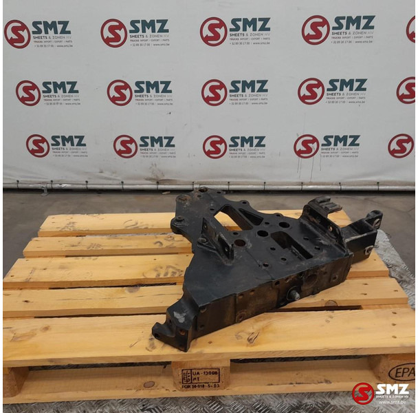 Renault Occ voorbumperbeugel rechts Renault - Frame/ Chassis for Truck: picture 1 Renault Occ voorbumperbeugel rechts Renault - Frame/ Chassis for Truck: picture 1