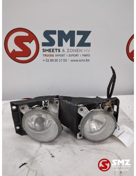 Scania Occ mistlamp links Scania R410 2080688 1852572 - Fog light for Truck: picture 1 Scania Occ mistlamp links Scania R410 2080688 1852572 - Fog light for Truck: picture 1