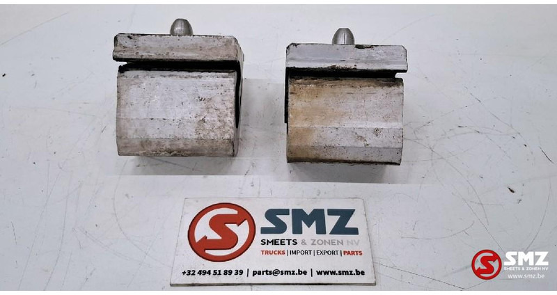Scania Occ set motorsteunen Scania - Engine mount for Truck: picture 3 Scania Occ set motorsteunen Scania - Engine mount for Truck: picture 3