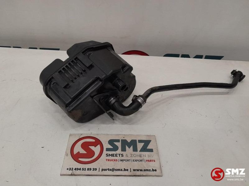 Scania Occ stuurbekrachtingsreservoir Scania - Steering pump for Truck: picture 2 Scania Occ stuurbekrachtingsreservoir Scania - Steering pump for Truck: picture 2
