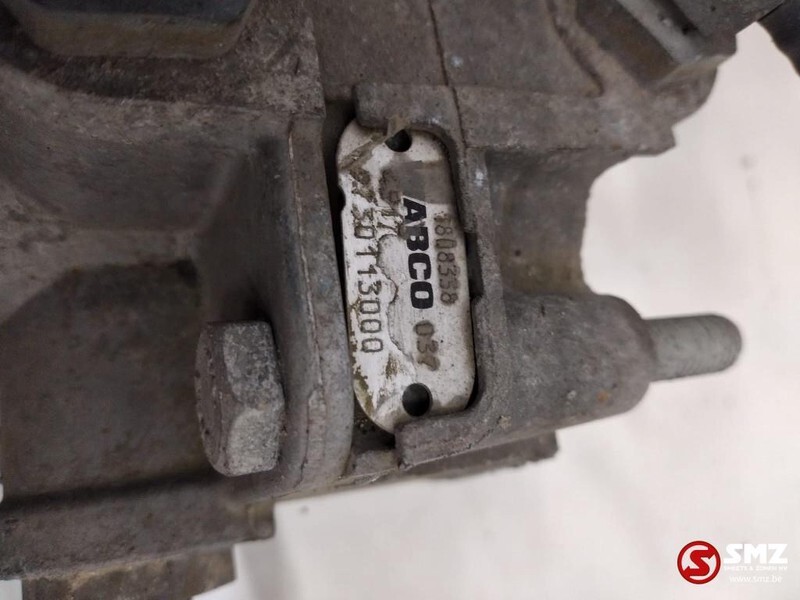 DAF Occ volgwagenstuurventiel+ relaisventiel DAF XF 10 - Spare parts for Truck: picture 5 DAF Occ volgwagenstuurventiel+ relaisventiel DAF XF 10 - Spare parts for Truck: picture 5