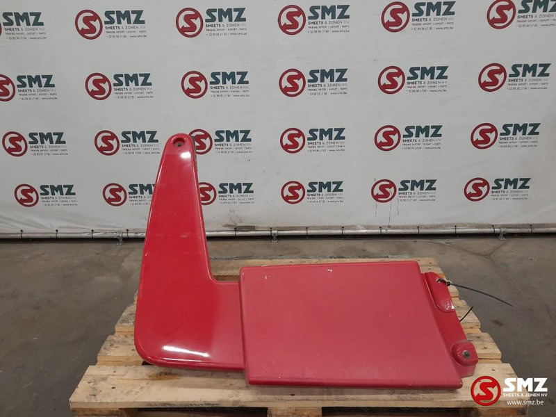 Volvo Occ cabinespoiler rechtsboven Volvo - Aerodynamics/ Spoiler for Truck: picture 1 Volvo Occ cabinespoiler rechtsboven Volvo - Aerodynamics/ Spoiler for Truck: picture 1