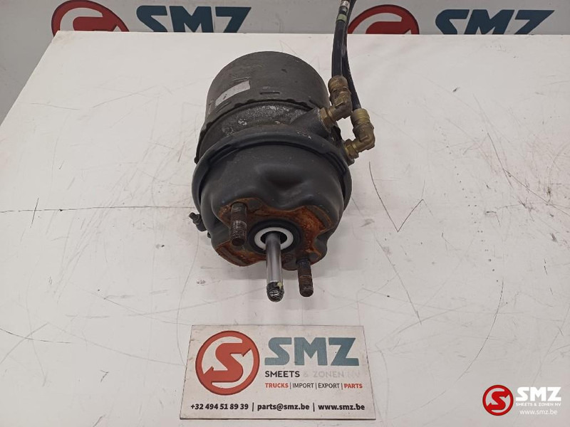 Volvo Occ remcilinder rechtsachter Volvo - Brake cylinder for Truck: picture 1 Volvo Occ remcilinder rechtsachter Volvo - Brake cylinder for Truck: picture 1