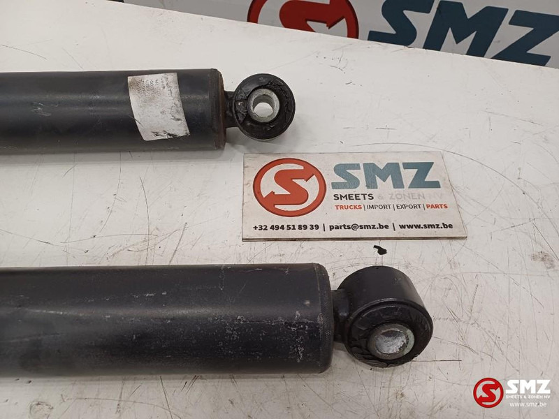 Volvo Occ set schokdempers achteras Volvo - Shock absorber for Truck: picture 4 Volvo Occ set schokdempers achteras Volvo - Shock absorber for Truck: picture 4