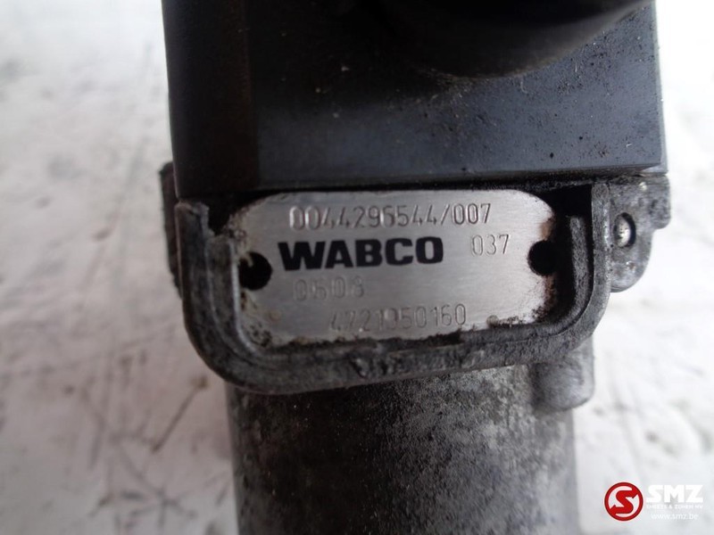 Wabco Occ luchtventiel wabco - Brake parts for Truck: picture 3 Wabco Occ luchtventiel wabco - Brake parts for Truck: picture 3