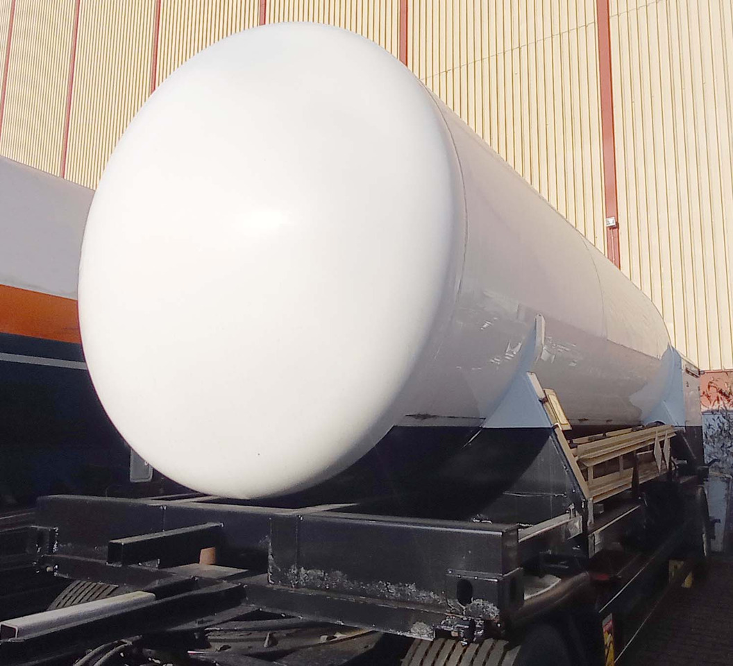 GOFA Tank trailer for oxygen, nitrogen, argon, gas, cryogenic - Tank semi-trailer: picture 4 GOFA Tank trailer for oxygen, nitrogen, argon, gas, cryogenic - Tank semi-trailer: picture 4