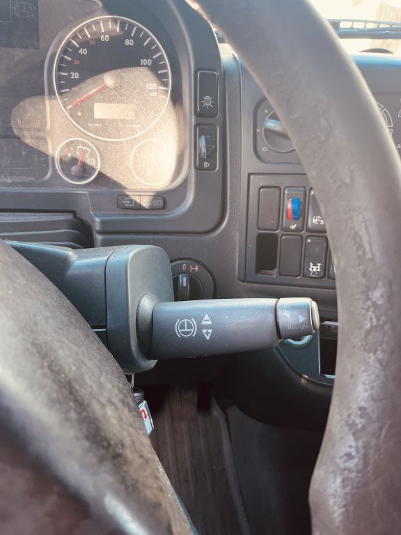 Tractor unit MAN TGA 18.430 .430 2 stuks Hydroliek: picture 6 Tractor unit MAN TGA 18.430 .430 2 stuks Hydroliek: picture 6