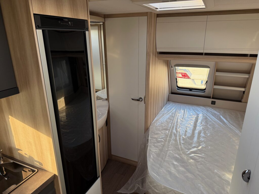 New Caravan HOBBY DE LUXE 460 UFe 2025: picture 9