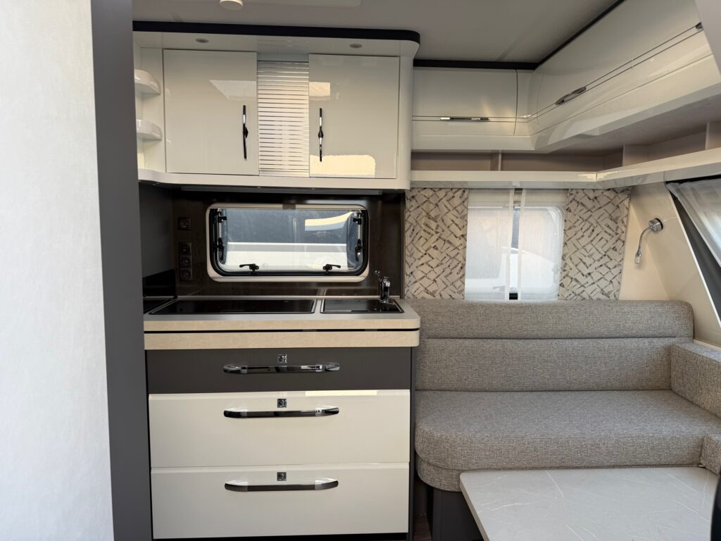 HOBBY EXCELLENT 495 WFB 2025 - Caravan: picture 5 HOBBY EXCELLENT 495 WFB 2025 - Caravan: picture 5