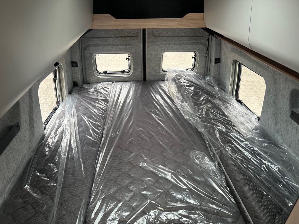 New Camper van Hobby Maxia Van 680 ET 2023: picture 14