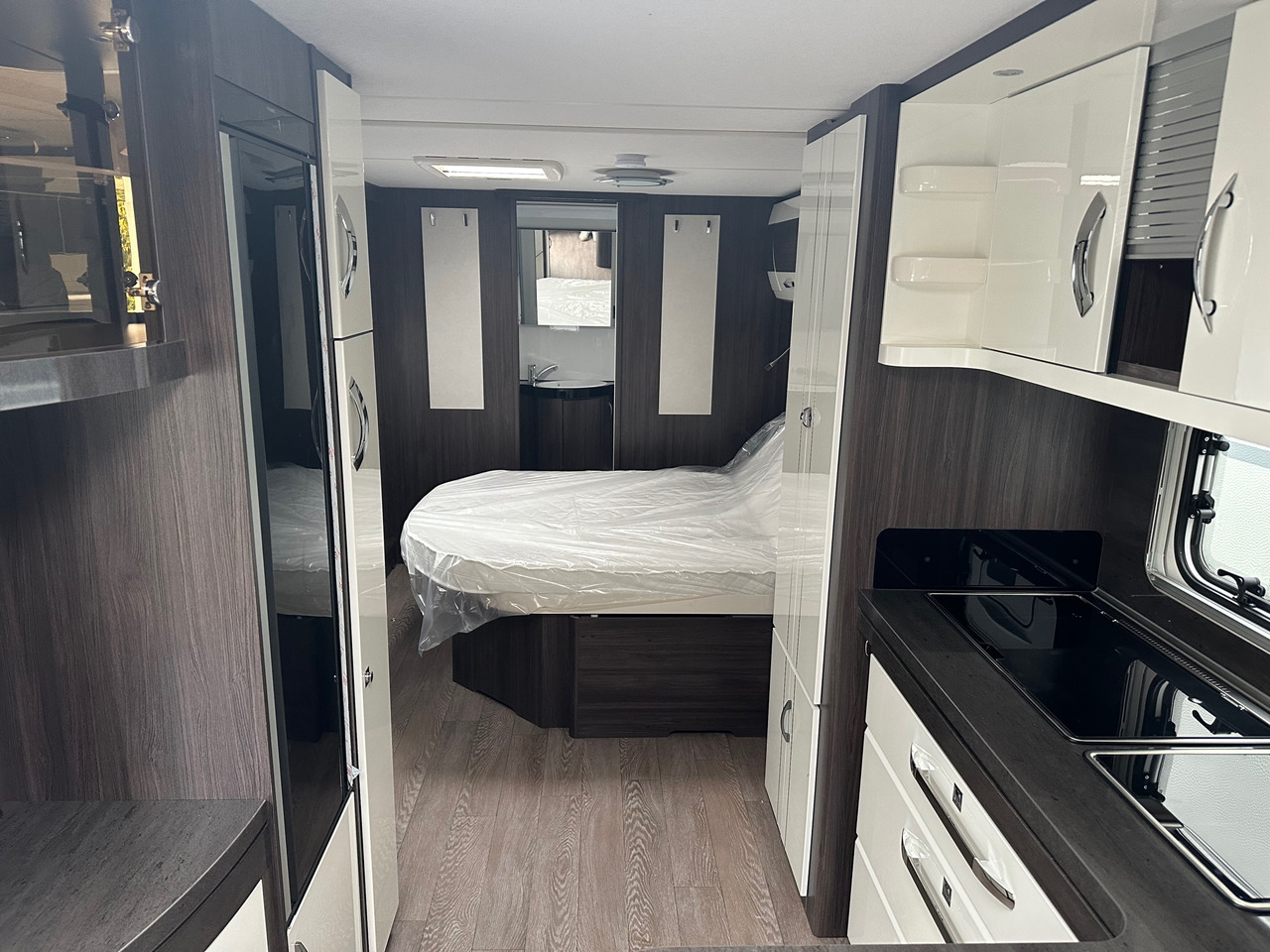 New Caravan PRESTIGE 720 WQC 2024: picture 8 New Caravan PRESTIGE 720 WQC 2024: picture 8