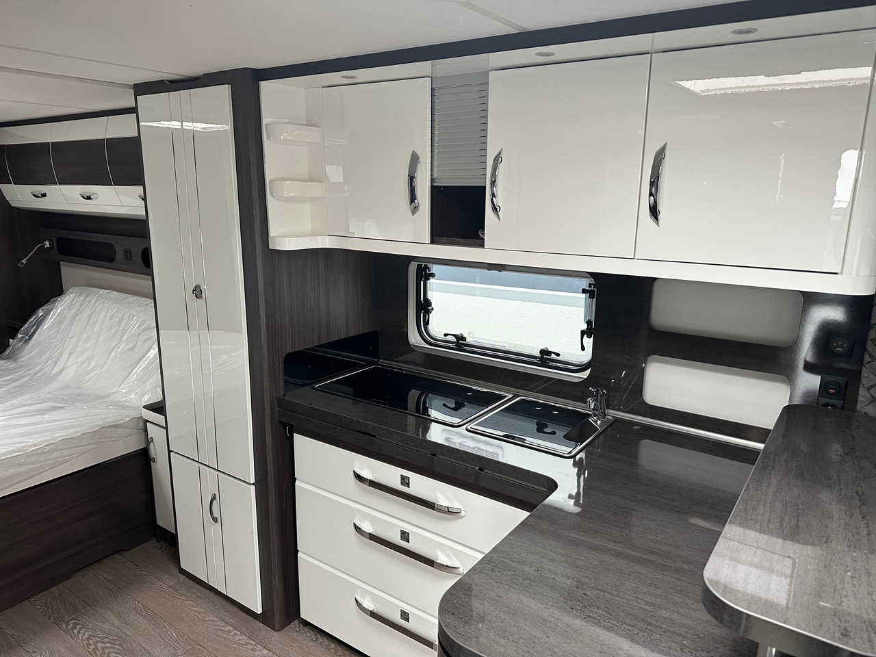 New Caravan PRESTIGE 720 WQC 2024: picture 6 New Caravan PRESTIGE 720 WQC 2024: picture 6