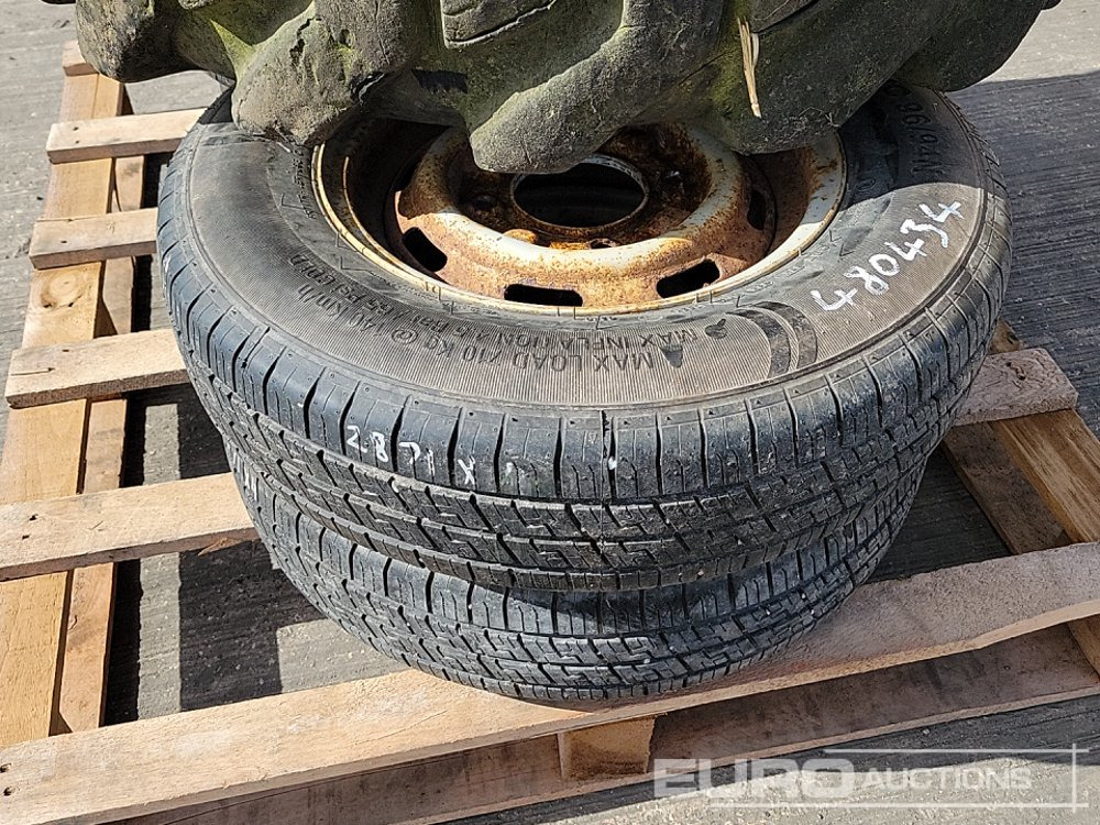 Tire 10.5-18 Tyre & Rim (2 of), 165R13C Tyre & Rim (4 of): picture 10