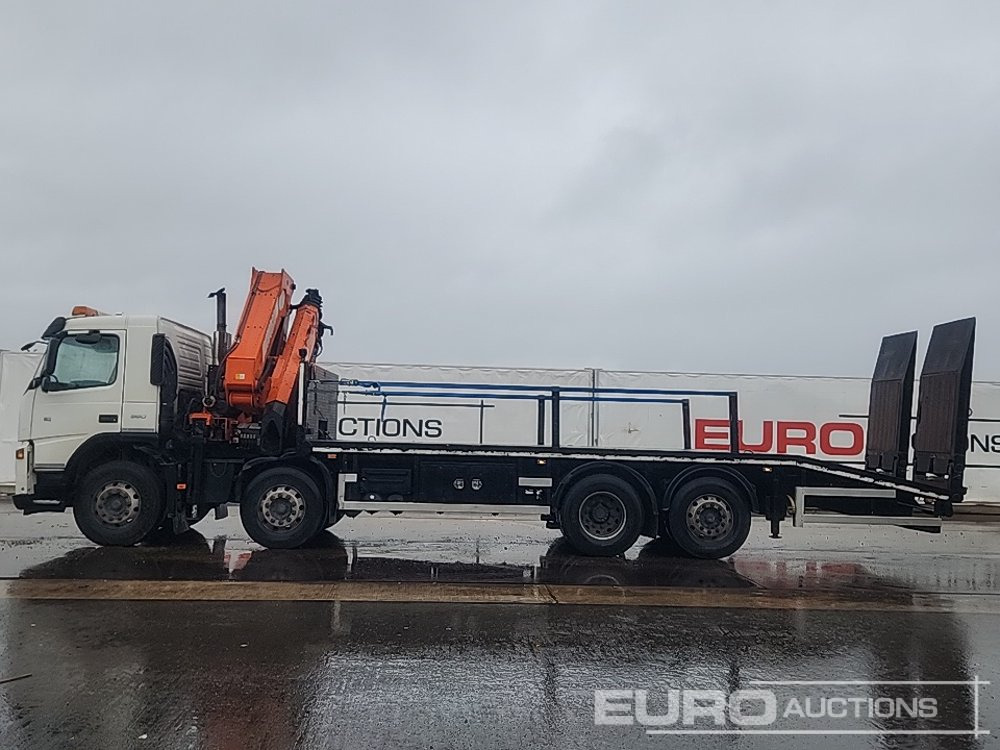 2006 Volvo FM9-380 - Dropside/ Flatbed truck: picture 2 2006 Volvo FM9-380 - Dropside/ Flatbed truck: picture 2