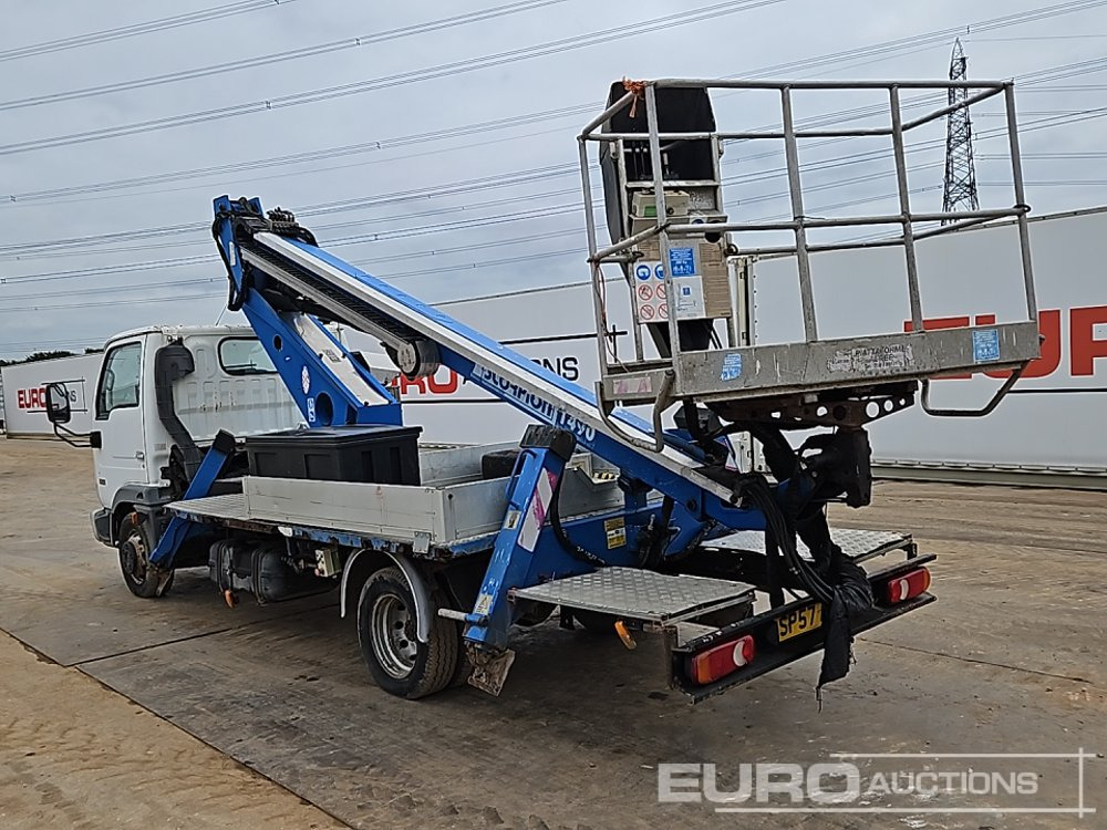 2007 Nissan Cabstar 35.13 - Truck mounted aerial platform: picture 3 2007 Nissan Cabstar 35.13 - Truck mounted aerial platform: picture 3