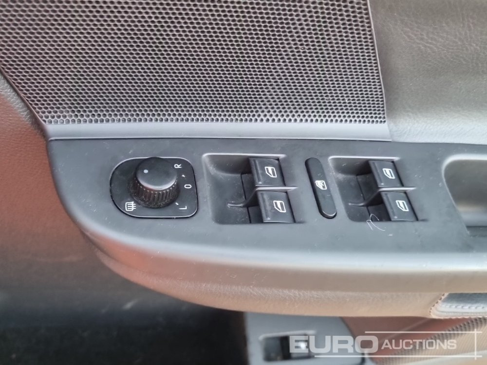 Car 2008 Volkswagen Golf GT: picture 36