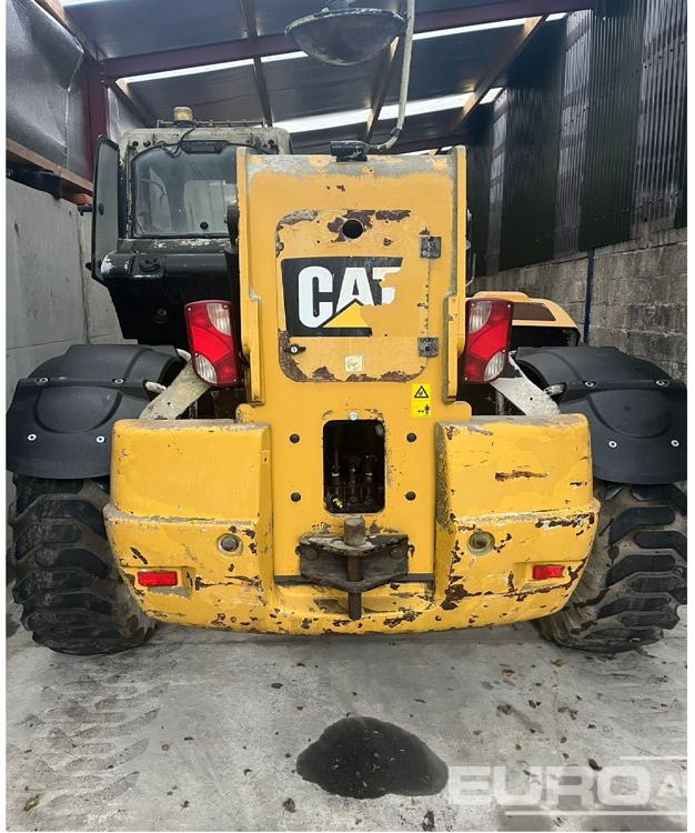 2010 CAT TH414 - Telescopic handler: picture 3 2010 CAT TH414 - Telescopic handler: picture 3