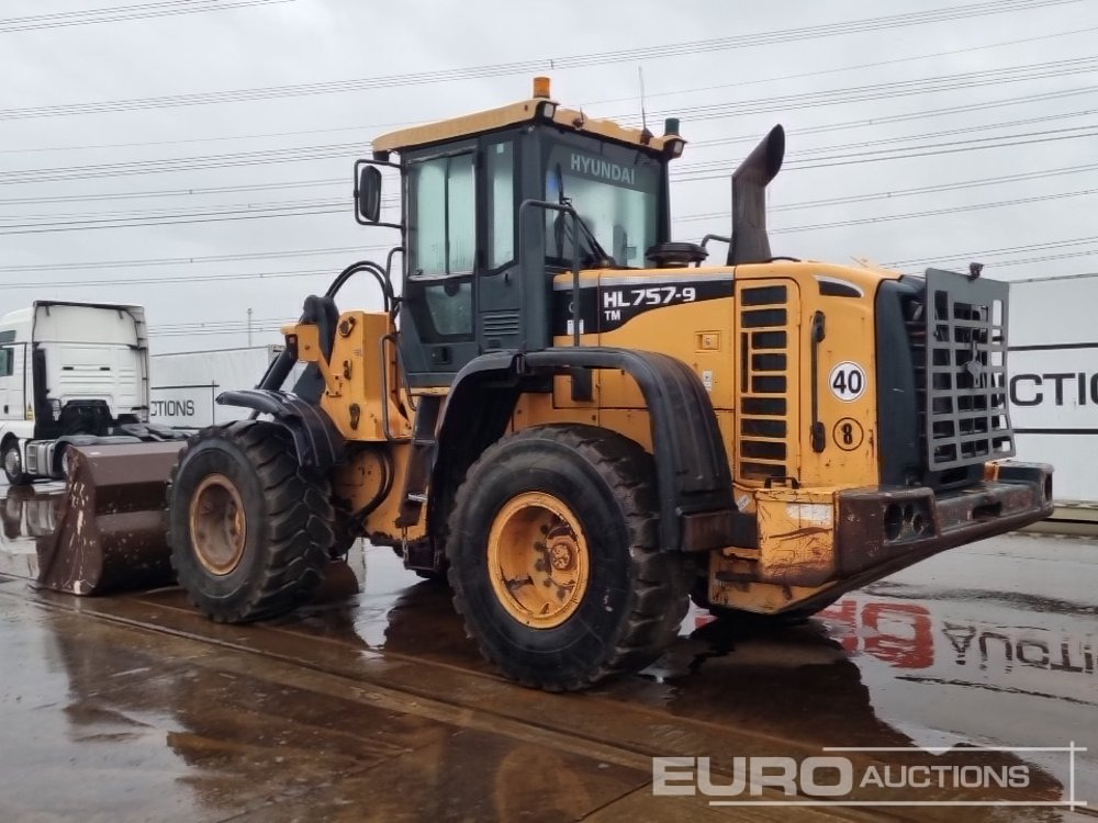 2012 Hyundai HL757TM-9 - Wheel loader: picture 3 2012 Hyundai HL757TM-9 - Wheel loader: picture 3