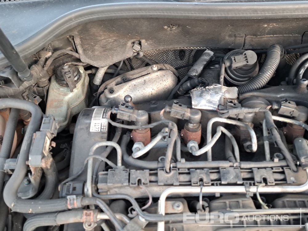 Car 2012 Volkswagen Golf: picture 39