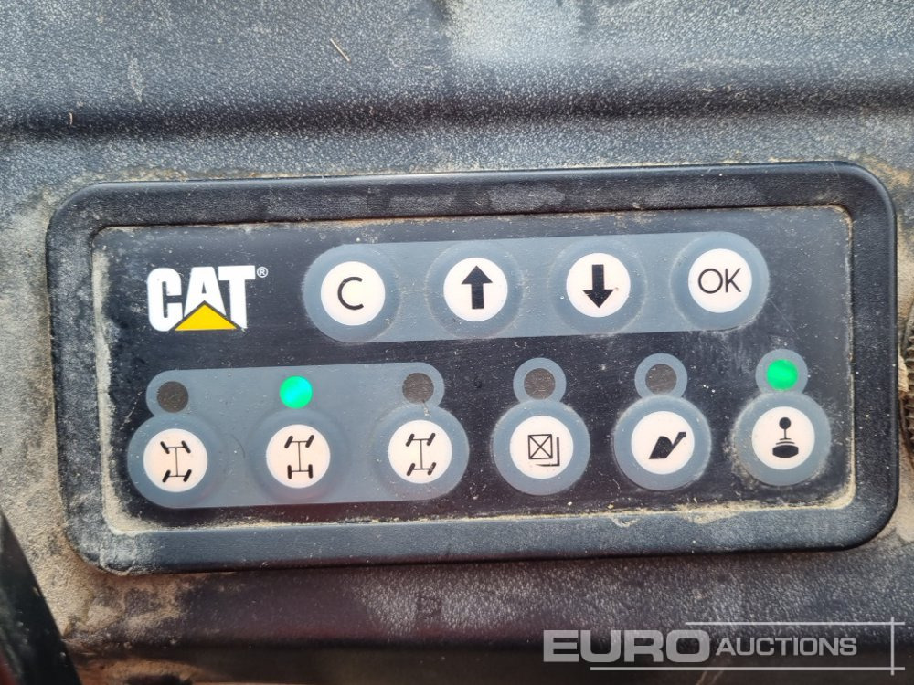 Telescopic handler 2013 CAT TH407C AG: picture 40