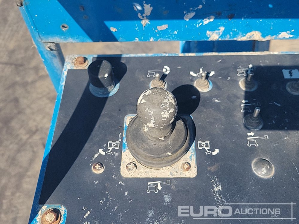 Aerial platform 2013 Genie Z-45/25J: picture 24