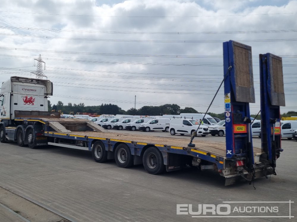 2014 Faymonville Tri Axle Step Frame Low Load Trailer, Neck Ramps, Hydraulic Flip Toe Ramps (Plating Certificate Available) - Low loader semi-trailer: picture 3 2014 Faymonville Tri Axle Step Frame Low Load Trailer, Neck Ramps, Hydraulic Flip Toe Ramps (Plating Certificate Available) - Low loader semi-trailer: picture 3