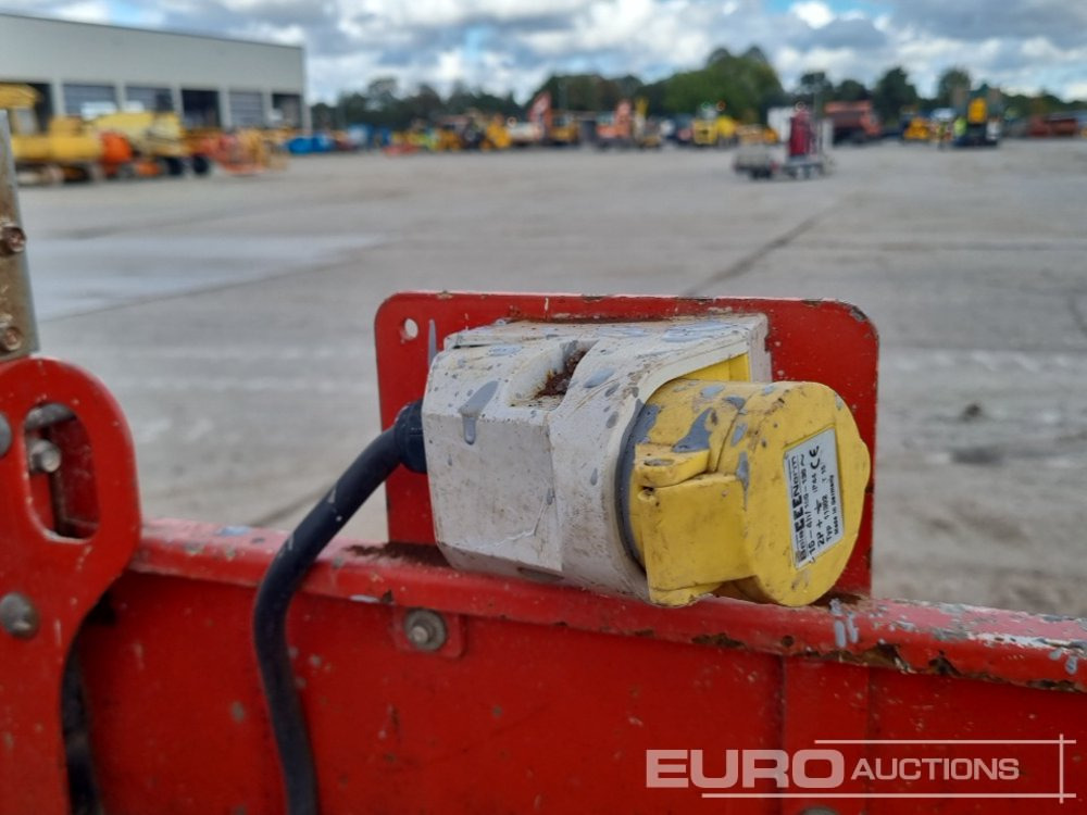 Aerial platform 2014 SkyJack SJ3226: picture 23