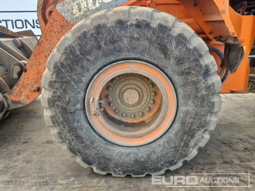 Wheel loader 2015 Doosan DL300-3: picture 9