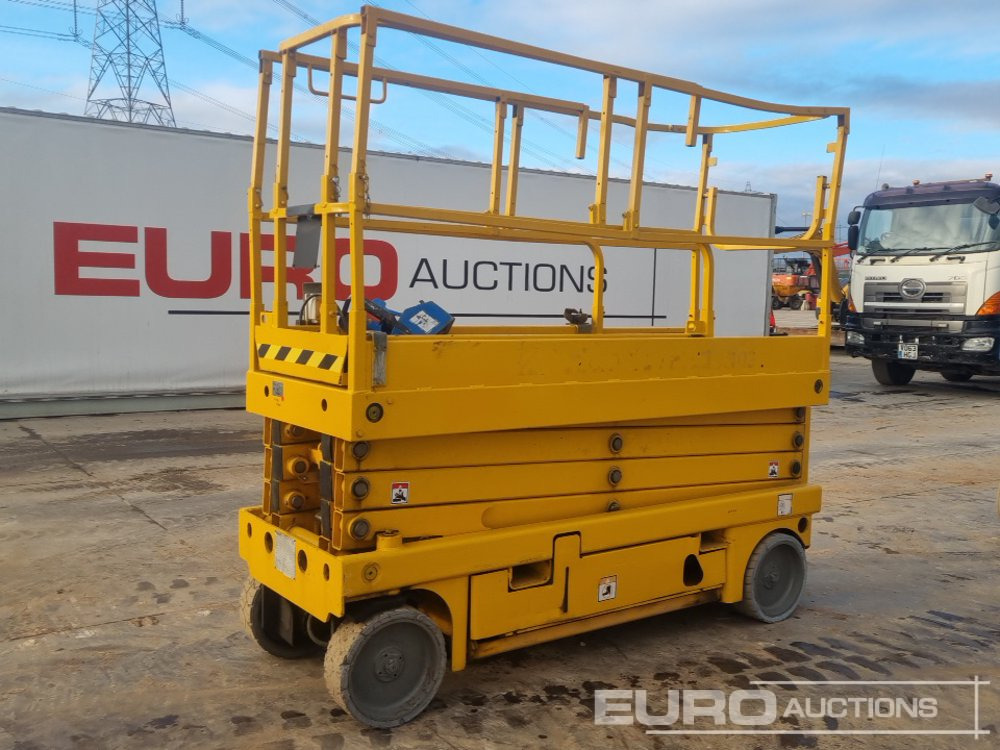 2015 Haulotte Compact 10N - Aerial platform: picture 1 2015 Haulotte Compact 10N - Aerial platform: picture 1
