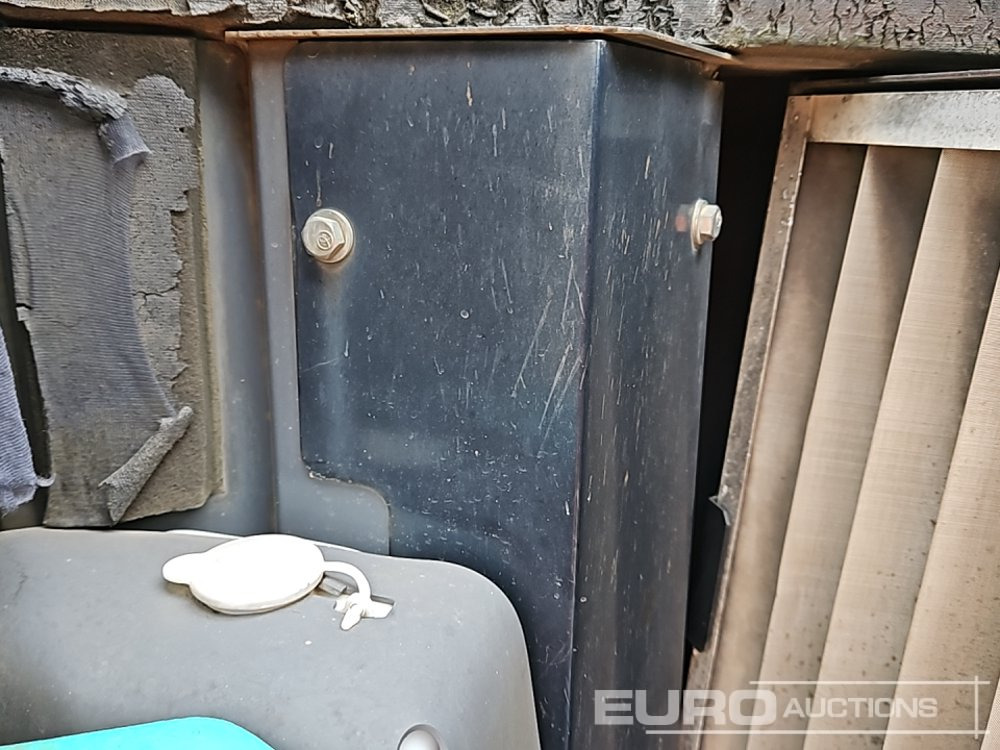 Mini excavator 2015 Kobelco SK75SR-3: picture 44