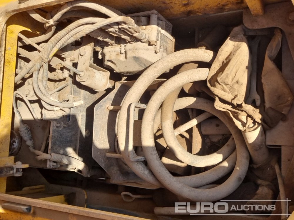 Crawler excavator 2015 Volvo EC220EL: picture 22