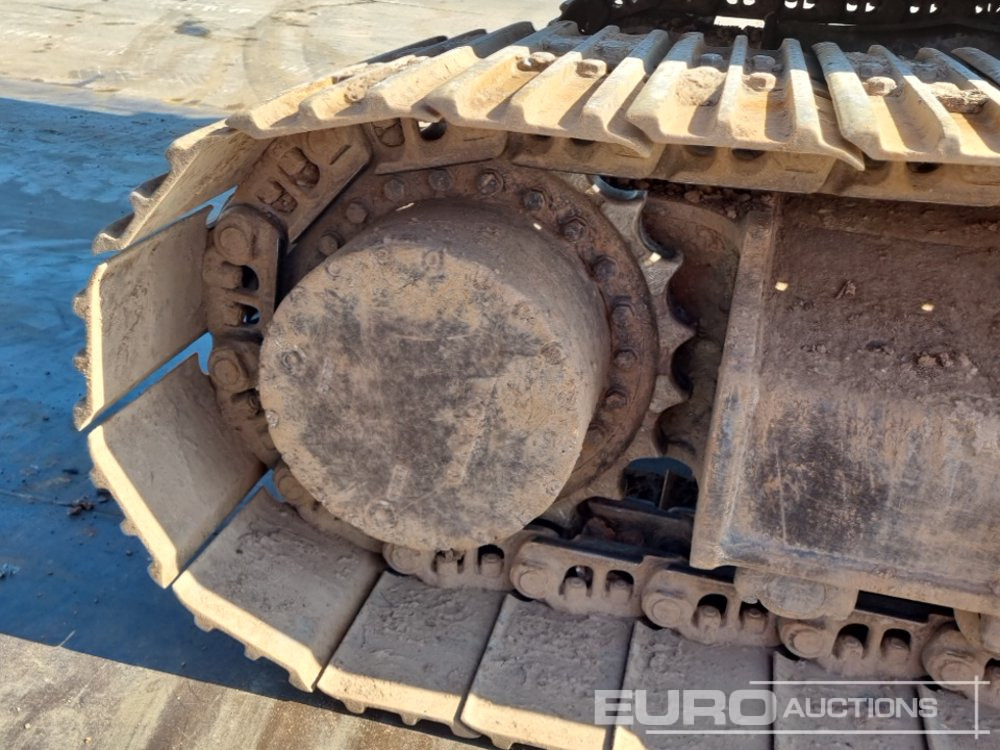 Crawler excavator 2015 Volvo EC220EL: picture 14