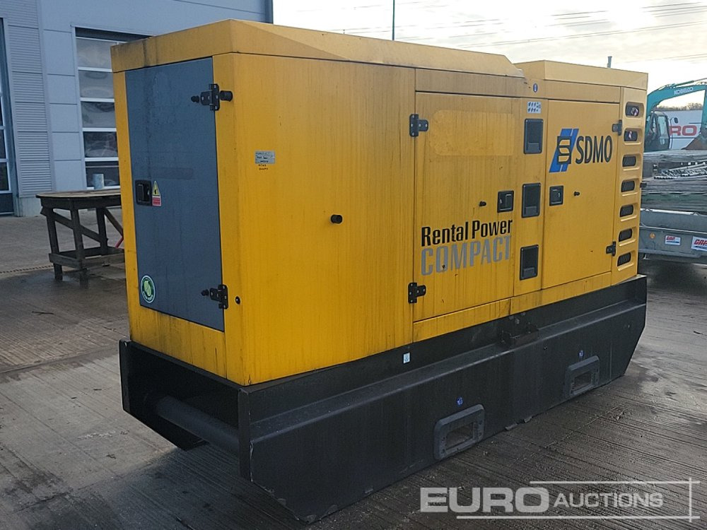 2016 SDMO R220C3 - Generator set: picture 5 2016 SDMO R220C3 - Generator set: picture 5
