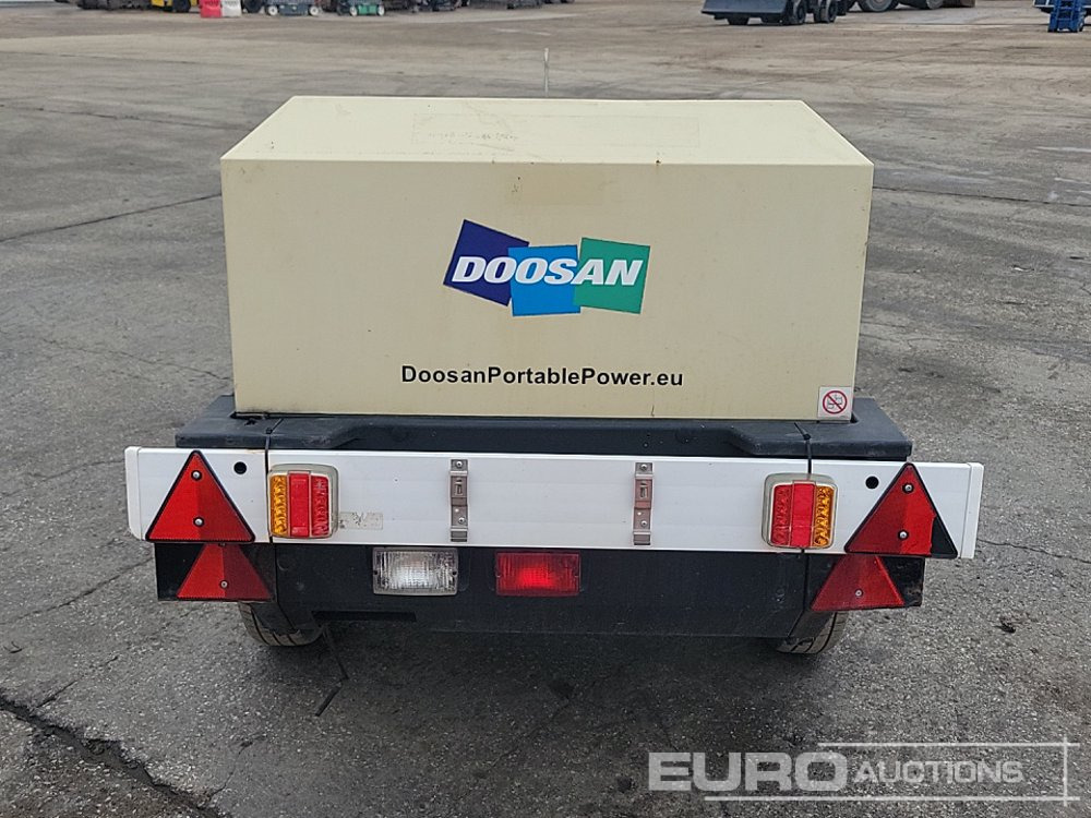 2017 Doosan 741 - Air compressor: picture 4 2017 Doosan 741 - Air compressor: picture 4