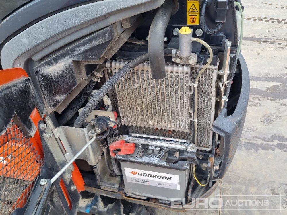 Mini excavator 2017 Kubota KX016-4: picture 41