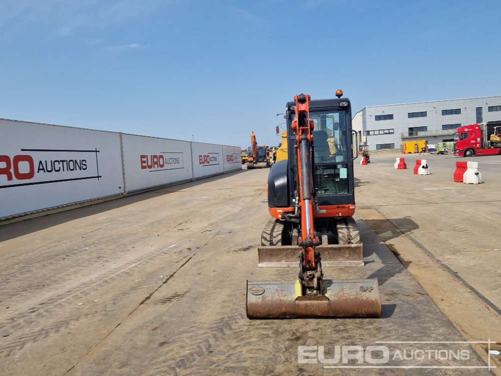 Mini excavator 2017 Kubota KX027-4: picture 11