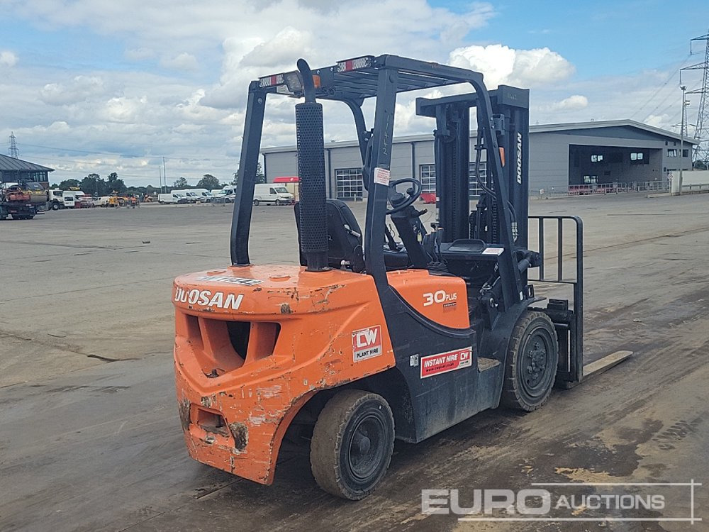 2018 Doosan D30GP - Forklift: picture 5 2018 Doosan D30GP - Forklift: picture 5