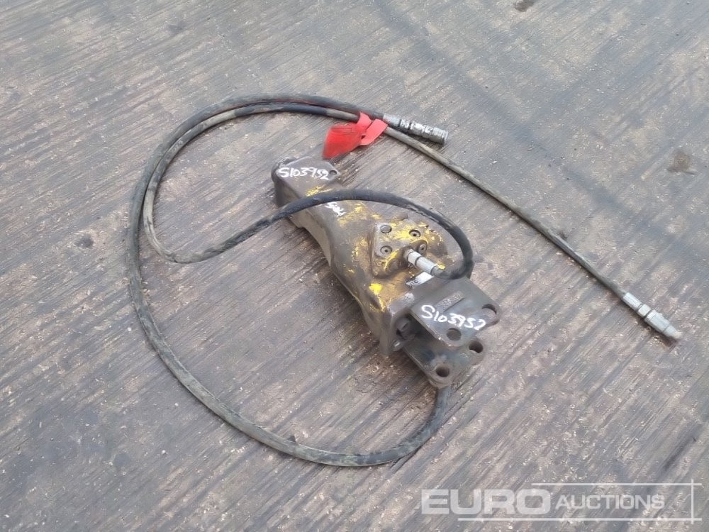 2018 Epiroc SB52 - Hydraulic hammer: picture 3 2018 Epiroc SB52 - Hydraulic hammer: picture 3